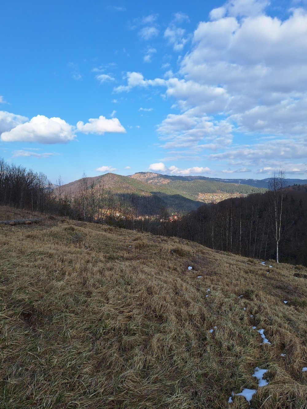 Красивий краєвид на Яремче