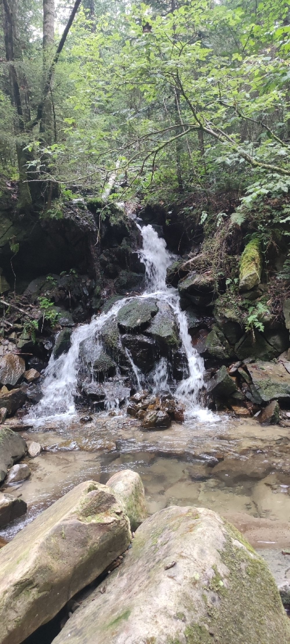 Водоспад Чоловічі Сльози